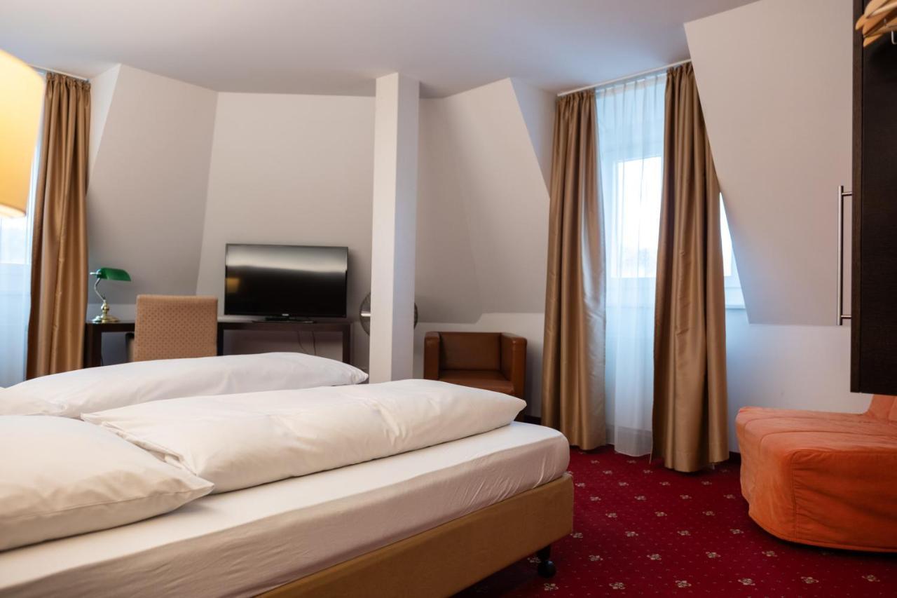 ראפנסבורג Pucci Baerengarten Stadthotel מראה חיצוני תמונה