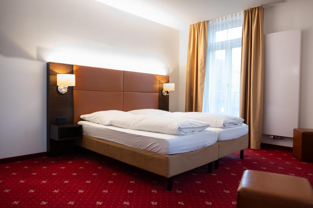 ראפנסבורג Pucci Baerengarten Stadthotel מראה חיצוני תמונה