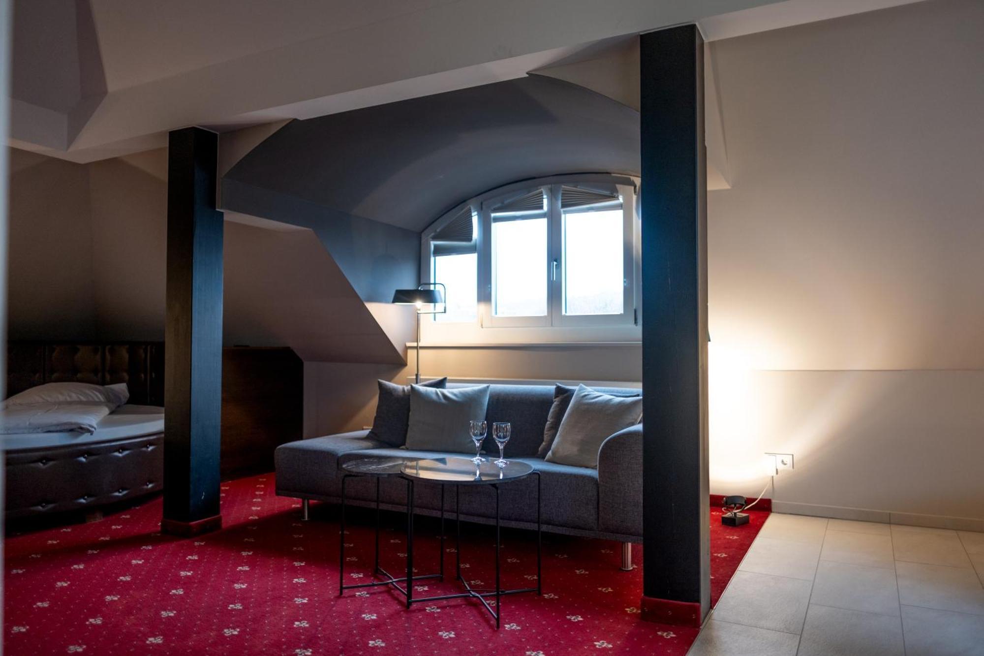 ראפנסבורג Pucci Baerengarten Stadthotel מראה חיצוני תמונה